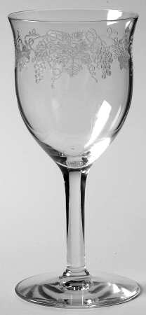 Vintage-Grape-Bacchus Claret Wine