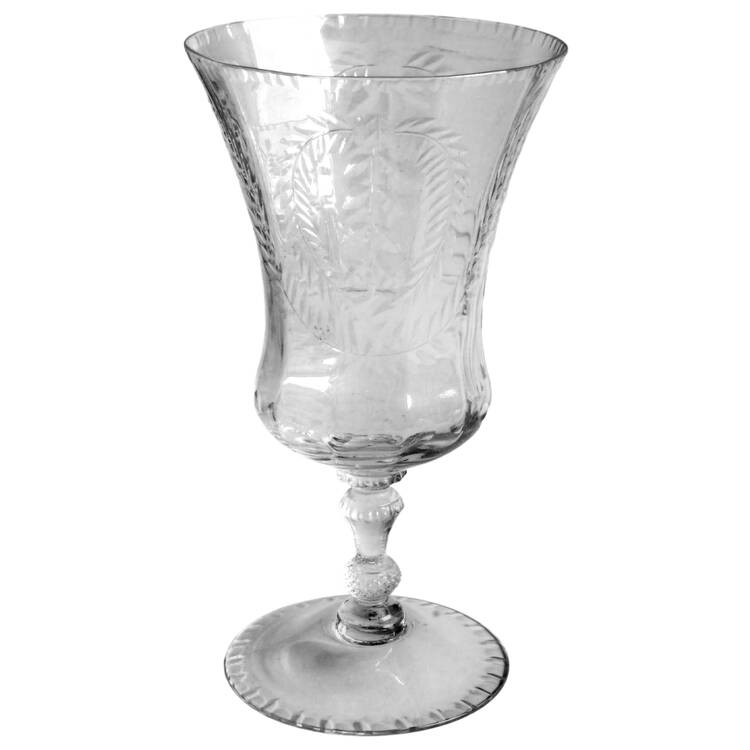 Victory Wreath 12 Oz Footed Tumbler