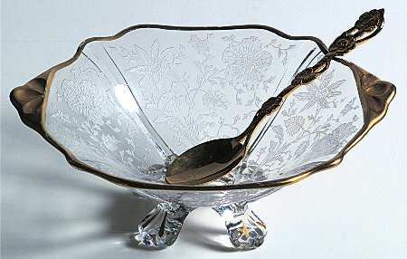 Wildflower Clear (Gold Trim, Stem 3121) 3400 4 Toed Comport