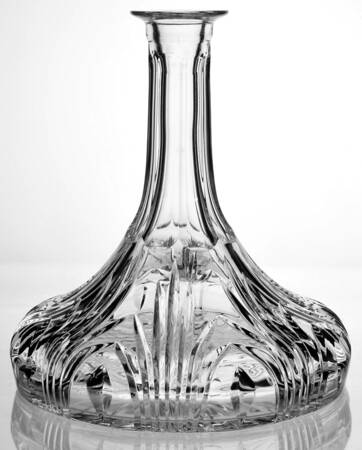 Elise Captain's Decanter No Stopper