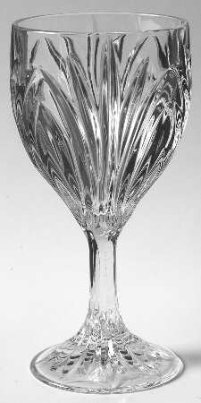Elise Wine Glass