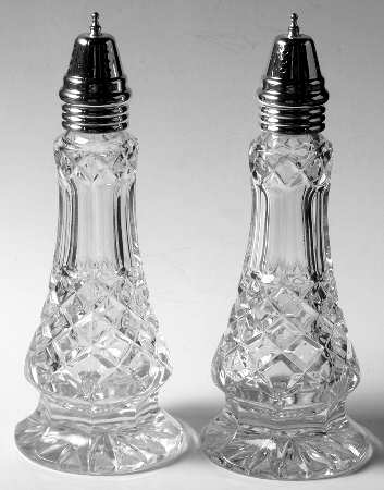Essex Footed Shaker Set & Metal Lids