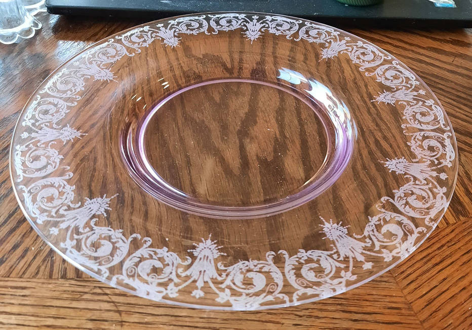 Balda Lavender Dinner Plate