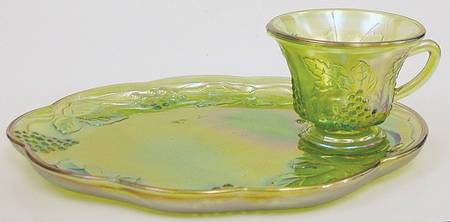 Harvest Carnival (Green) Snack Plate & Cup Set