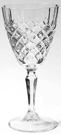 Dauphine Wine Glass