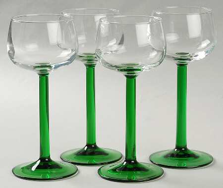 Emerald Rhine Wine - Set of 4