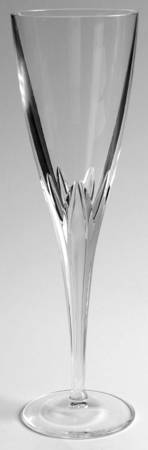 Megeve Taille Corolle Fluted Champagne