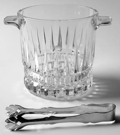 Villeneuve Ice Bucket with Tongs