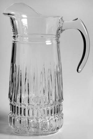 Villeneuve 64 Oz Pitcher by Cristal D'Arques - Durand