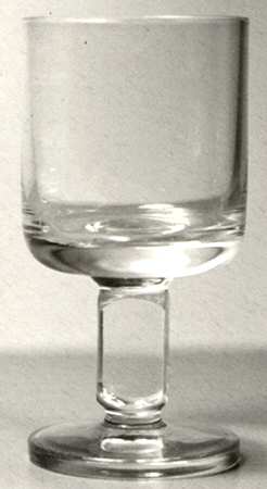 Lund Wine Glass