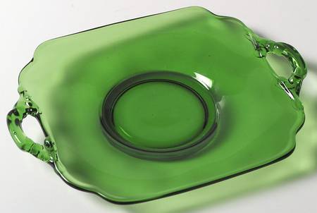 3400 Green (Dark Emerald Green) 3400/1181 Handled Bon Bon Plate