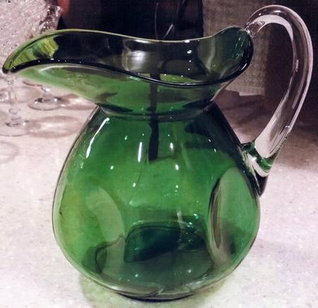 3400 Green (Dark Emerald Green) 80 Oz Doulton Pitcher