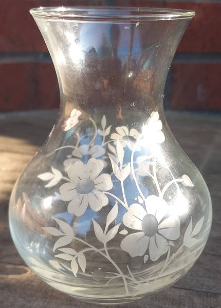 Artic 4" Bud Vase
