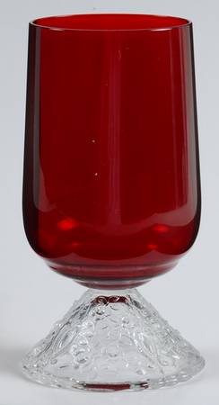 Rose Point Pressed Ruby Iced Tea