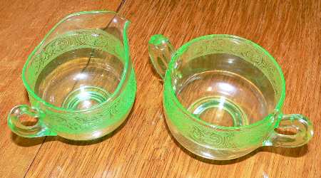 Florentine Green (Stem 3060) Creamer
