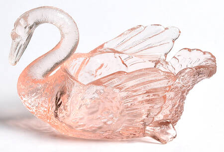 Cambridge Swans Colors #1040 3" Pink Swan