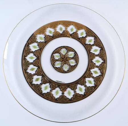 Valencia 14" Sandwich Plate by Culver