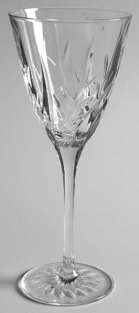 Cassandra Wine Glass
