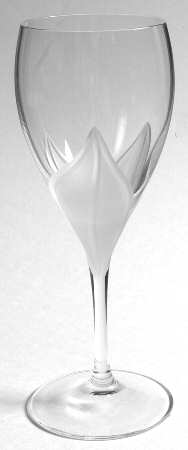 Linette Wine Glass