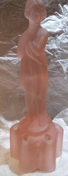 Animals & Figurines 13" Pink Frosted Fluted Base Draped Lady