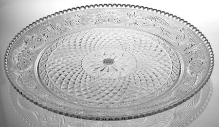 Trellis 14" Round Platter
