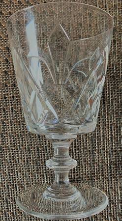 Coronation Wine Glass