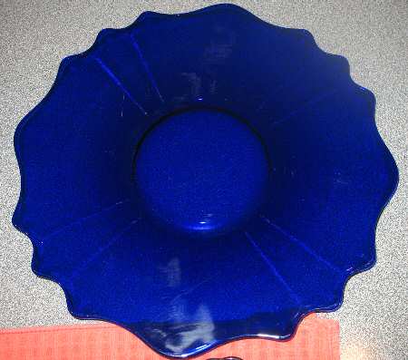 Newport Cobalt Medium Torte Plate