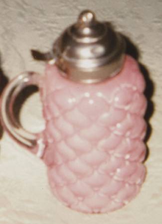Quilt Pink Satin Syrup & Metal Lid