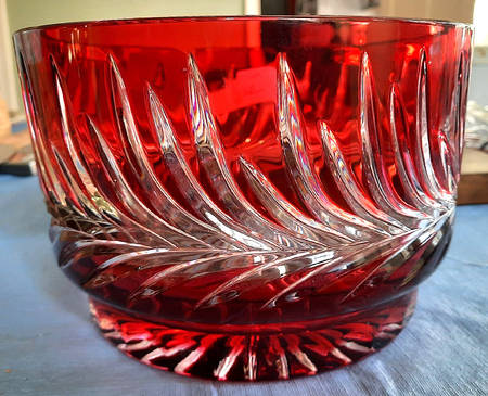 Reflections 8" Round Bowl