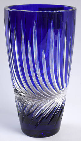 Reflections 8" Flower Vase