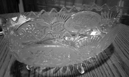 Flora Collection 5" 3-Toed Footed Bowl
