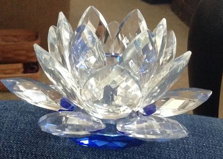 Lotus 3" Candleholder