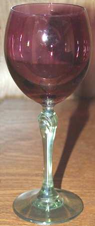 Bijoux (Pink Bowl, Green Stem) Water Goblet