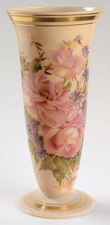 Charleton Roses (Cambridge) 10" Footed Vase