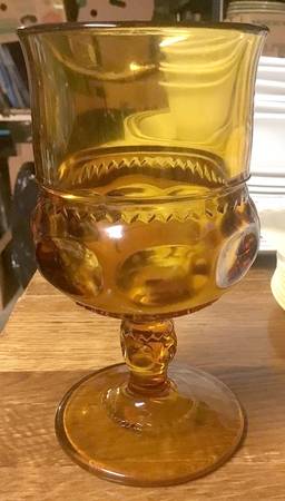 COLor Crown Topaz Water Goblet