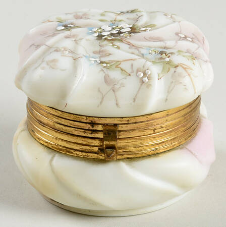 Wave Crest Round Box with Hinged Lid