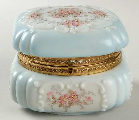 Wave Crest Sqaure Box with Hinged Lid