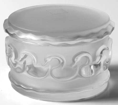 Canards Round Box & Lid