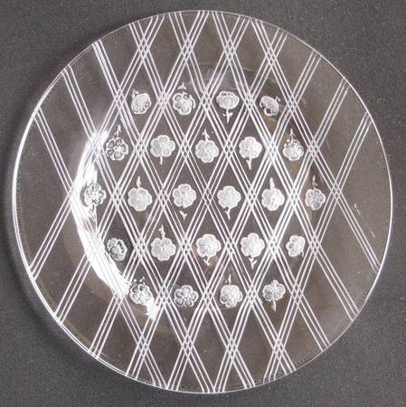 Eglantines by Lalique