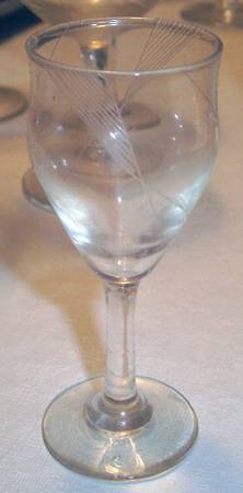 CQE3 Wine Glass