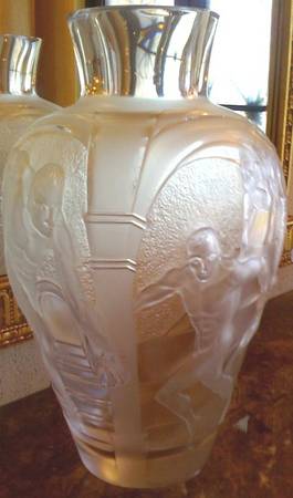 Les Eleens by Lalique