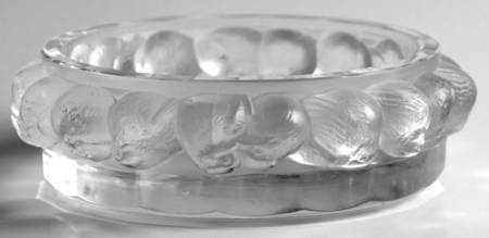 Robinson by Lalique