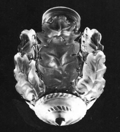Oak by Lalique
