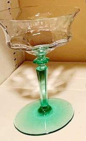 1440-Green(Green Stem-Clear Bowl) Champagne/Tall Sherbet