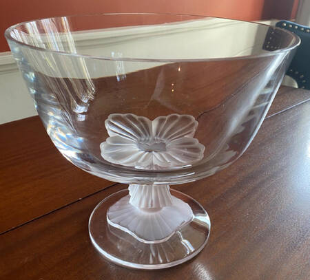 Sully by Lalique