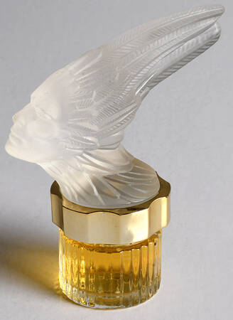 Mascotte Flacons (Mascot Cologne Bottles) Miniature Cologne Bottle & Sculpted Stopper