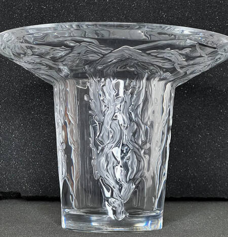 Brambles 7" Flower Vase