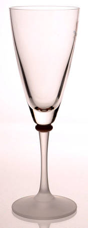 DHC1 Pink Wine Glass by Daniel Hechter