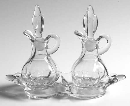 Canterbury (Heavy Pressed) Oil, Vinegar & Tray Set