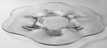 Canterbury (Heavy Pressed) Large Torte Plate